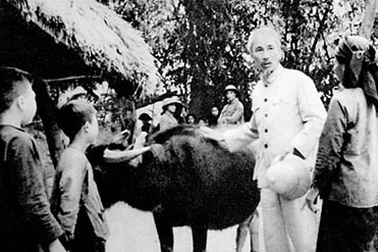 Học Bác để “lòng ta trong sáng hơn”