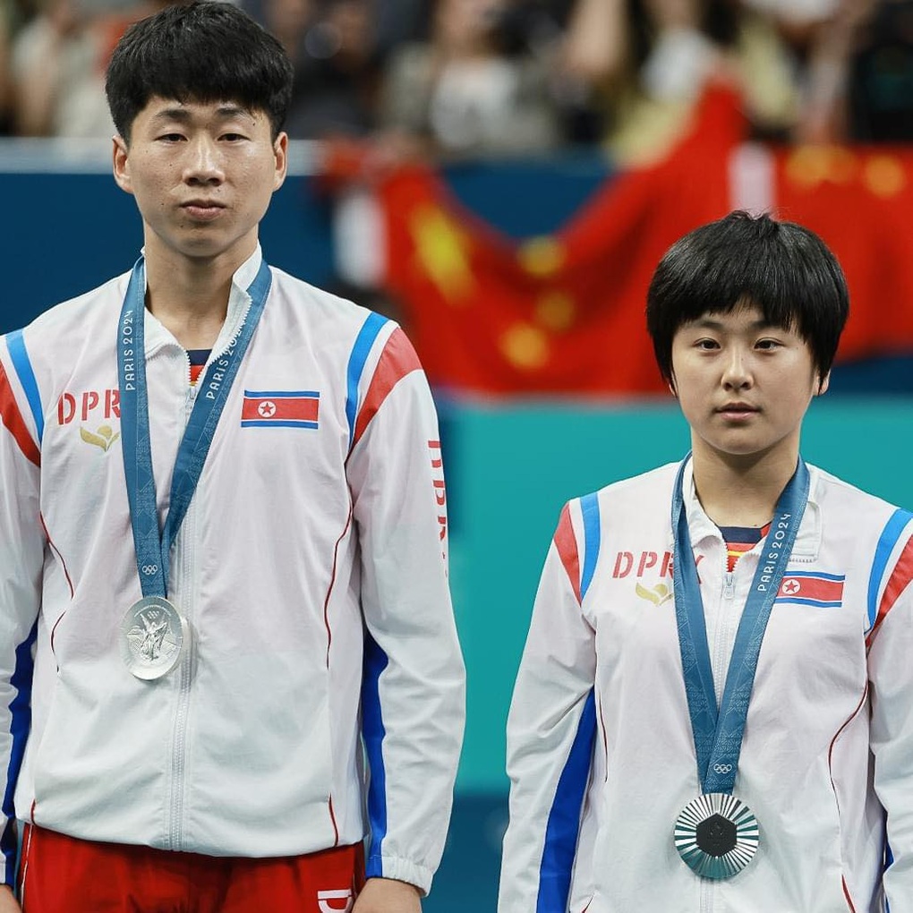Thắng nghẹt thở Triều Tiên, Trung Quốc giành HCV bóng bàn Olympic đầu tiên - 3 Thắng nghẹt thở Triều Tiên, Trung Quốc giành HCV bóng bàn Olympic đầu tiên - 3