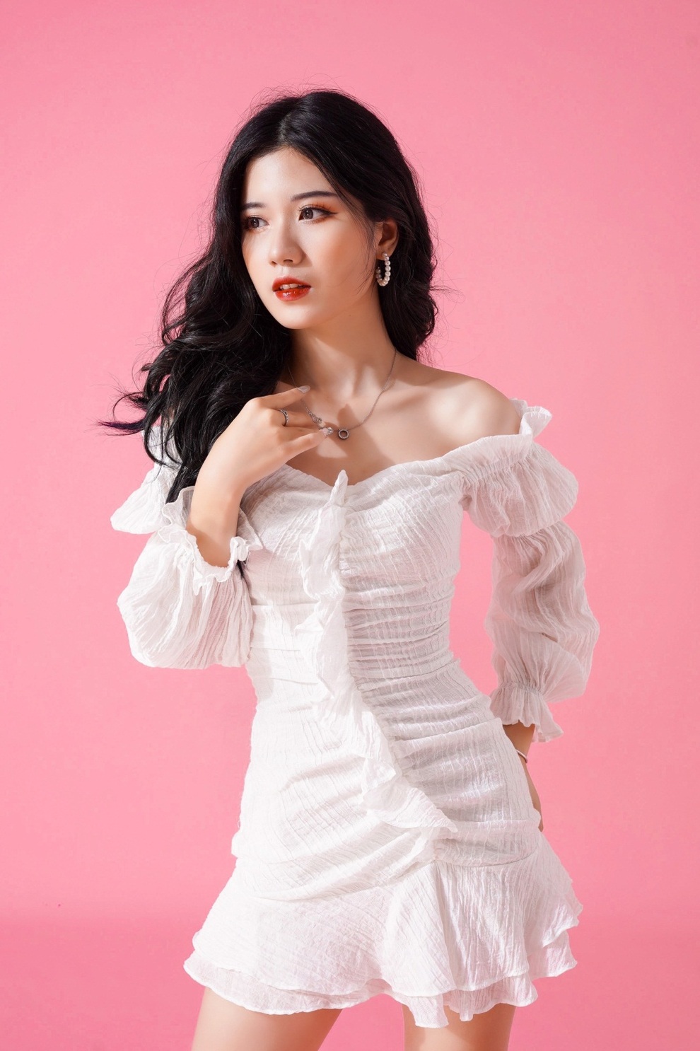 Say lòng trước vẻ đẹp ngọt ngào của Á khôi Đại học Kinh tế quốc dân - 2 Say lòng trước vẻ đẹp ngọt ngào của Á khôi Đại học Kinh tế quốc dân - 2