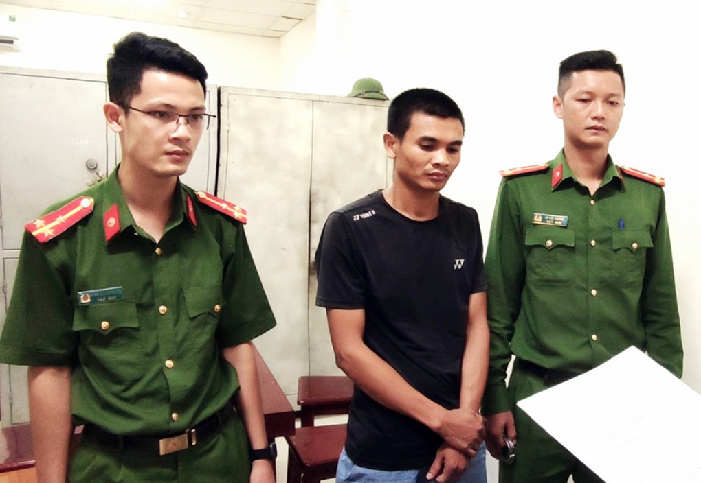 Khởi tố tài xế xe tải đâm 2 nữ sinh tử vong - 1 Khởi tố tài xế xe tải đâm 2 nữ sinh tử vong - 1