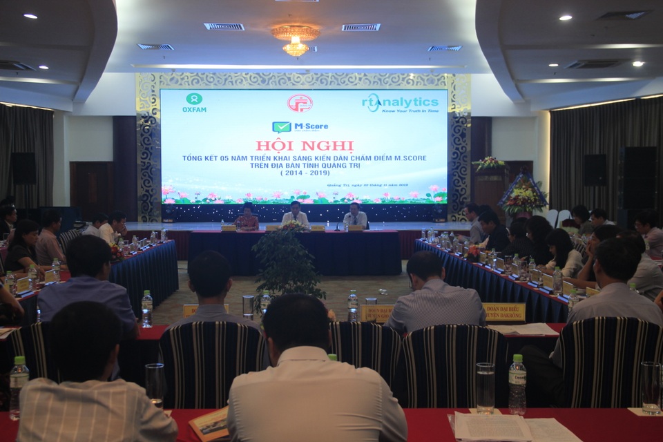 Hàng vạn người dân tham gia đóng góp ý kiến chất lượng dịch vụ công - 1 Hàng vạn người dân tham gia đóng góp ý kiến chất lượng dịch vụ công - 1