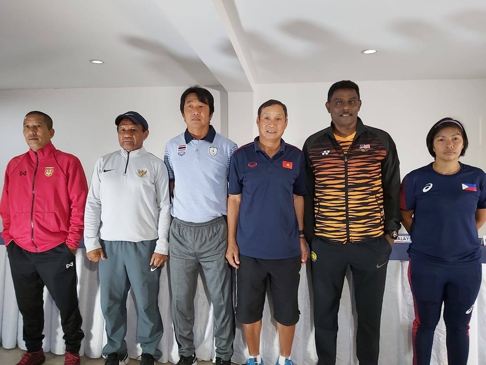 HLV Mai Đức Chung: “Tuyển nữ Việt Nam quyết tâm giành HCV SEA Games” - 1 HLV Mai Đức Chung: “Tuyển nữ Việt Nam quyết tâm giành HCV SEA Games” - 1