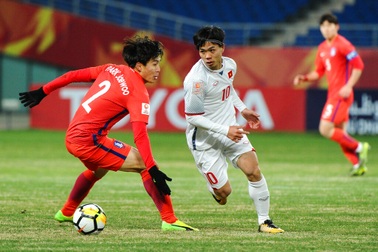 Công Phượng không ra sân trước Saudi Arabia, để ngỏ khả năng đấu Australia