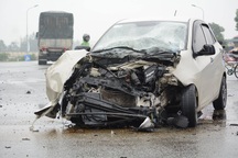 Đôi vợ chồng và con trai gặp nạn tại "ngã tư chết người"