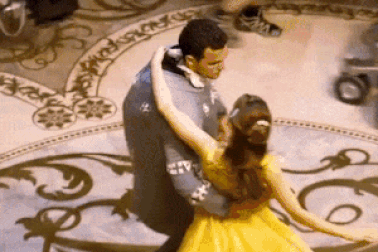 Những cảnh phim choáng ngợp trên màn ảnh hóa ra là thế này trên phim trường...