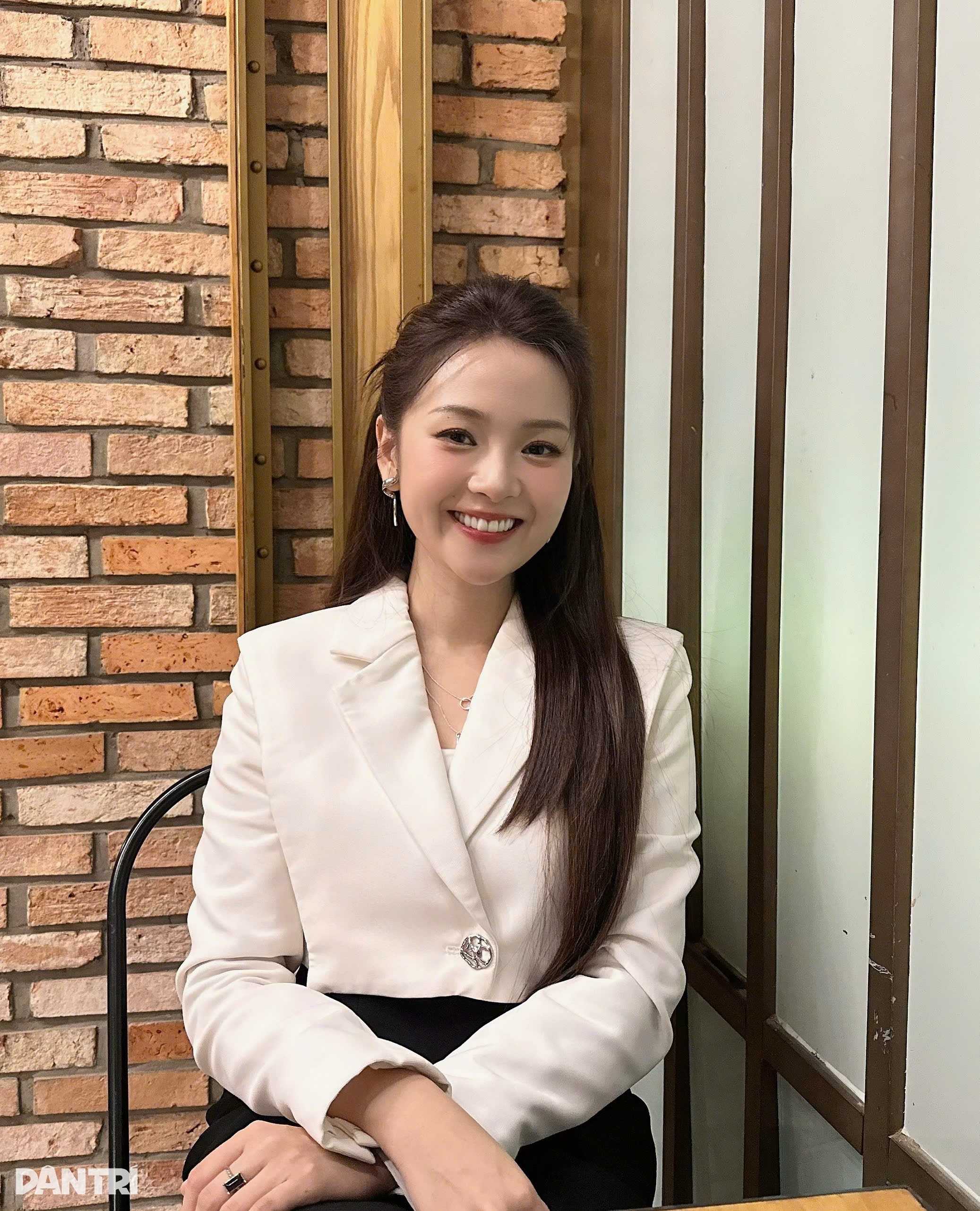 Tam Triều Dâng tuổi 27: Gia đình chưa sẵn sàng thấy tôi đóng cảnh nóng - 1