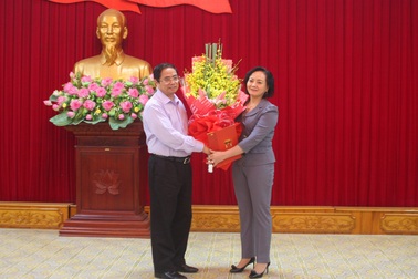 Trao Quyết định chuẩn y Bí thư Tỉnh ủy Yên Bái