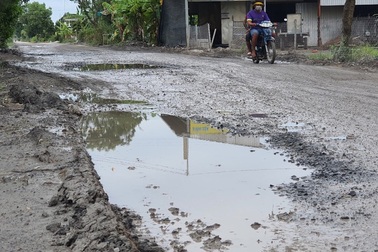 Làm dự án điện gió gây hỏng đường, Bạc Liêu buộc 2 công ty phải khắc phục