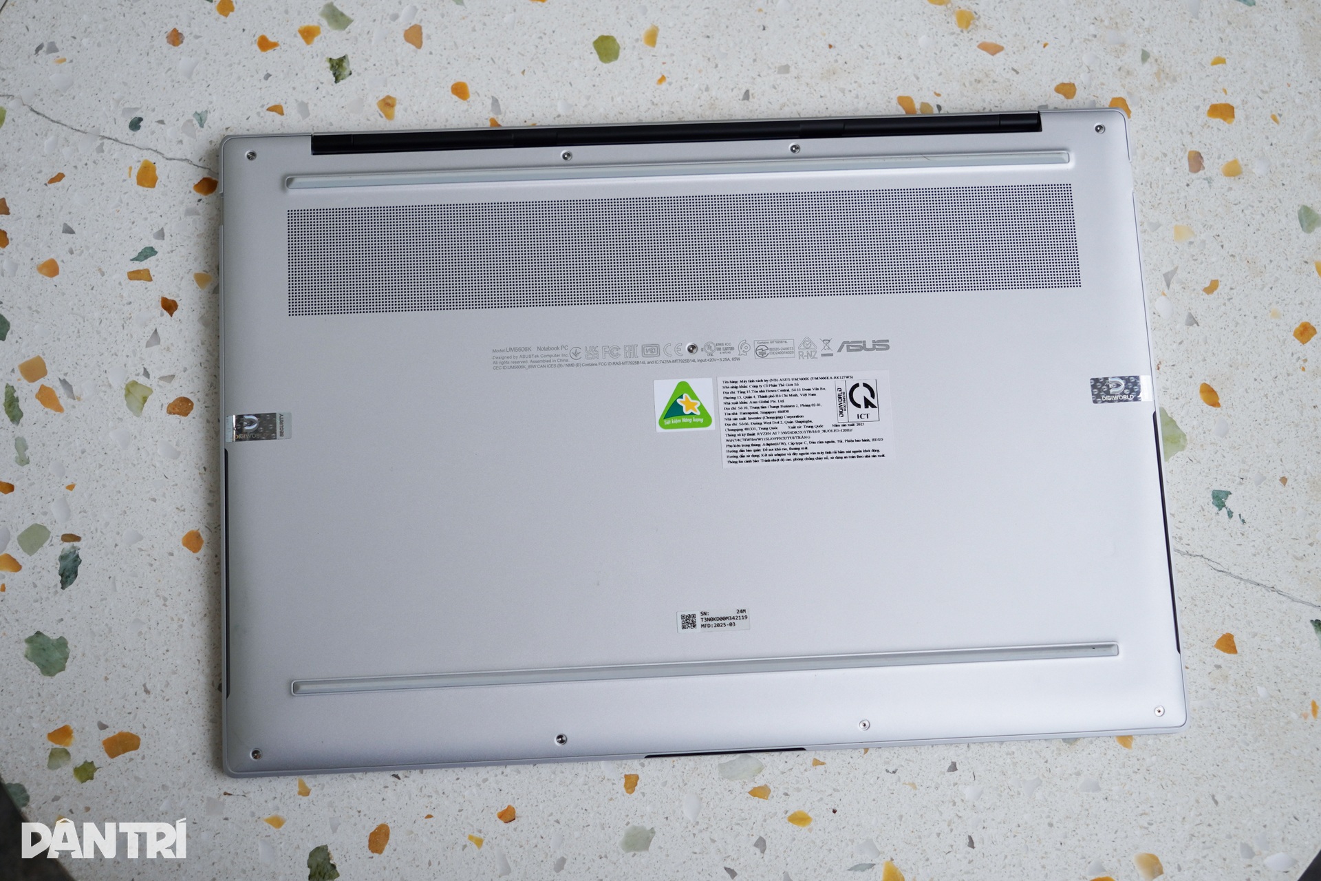 Обзор Asus Zenbook S16: конкурент MacBook Air M4 15 дюймов — 18 Đánh giá Asus Zenbook S16: Đối thủ của MacBook Air M4 15 inch - 18