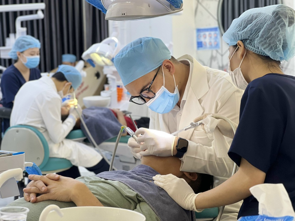 Công nghệ bọc răng sứ tại Nha khoa Viva Dental - 2 Công nghệ bọc răng sứ tại Nha khoa Viva Dental - 2