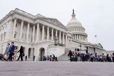 Bộ trưởng Mỹ: Kinh tế thiệt hại 15 tỷ USD mỗi ngày vì chính phủ đóng cửa