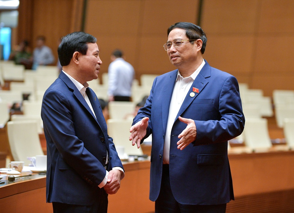 Chấm điểm 44 nhân sự cấp cao và sức nặng của từng lá phiếu - 2 Chấm điểm 44 nhân sự cấp cao và sức nặng của từng lá phiếu - 2