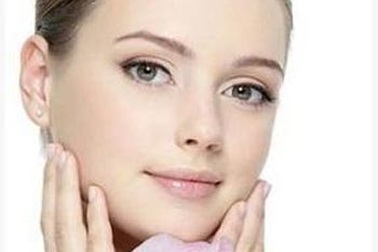 9 chiêu làm đẹp da từ sữa