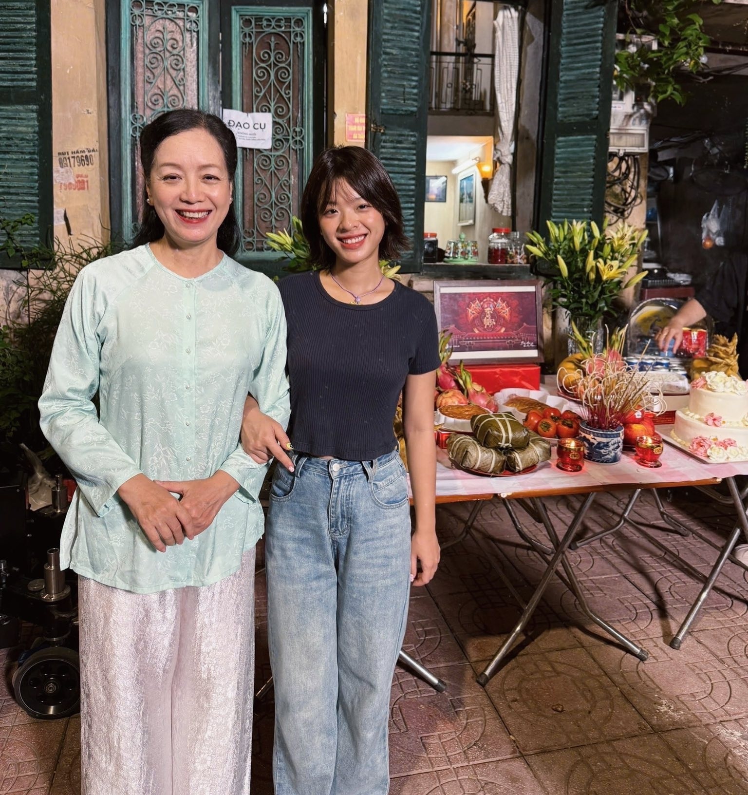 Con gái út NSƯT Chiều Xuân giảm 12kg, nhan sắc tuổi 21 gây chú ý - 12