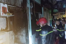 Cháy nhà ở TPHCM, bé gái 8 tuổi tử vong