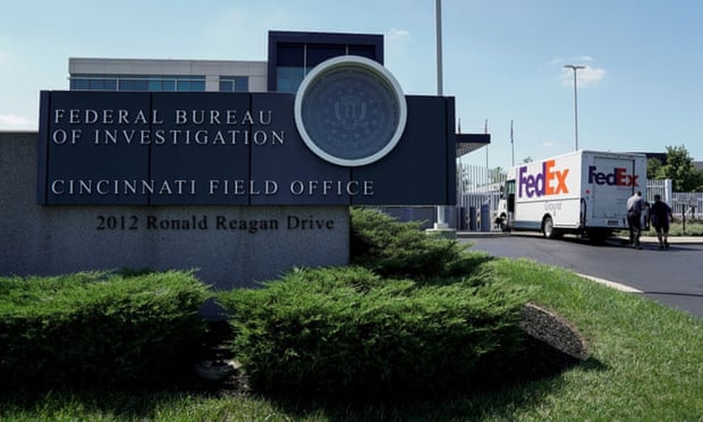 Cảnh sát Mỹ tiêu diệt tay súng xông vào văn phòng FBI - 1 Cảnh sát Mỹ tiêu diệt tay súng xông vào văn phòng FBI - 1