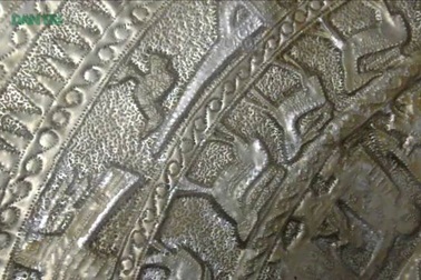 Lão "gò nhôm" và những bức tranh nghệ thuật