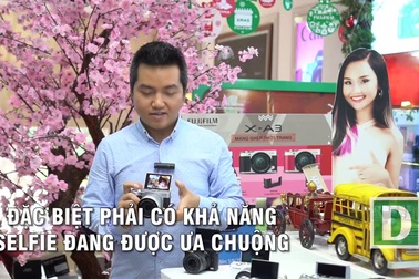 Nên chọn mua máy ảnh có khả năng selfie nào cho dịp Giáng sinh?