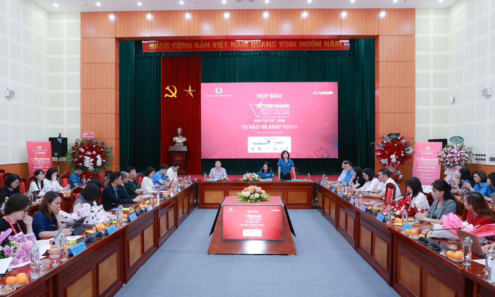 Vinh quang Việt Nam 2025 thể hiện khát vọng vươn mình của dân tộc - 2 Vinh quang Việt Nam 2025 thể hiện khát vọng vươn mình của dân tộc - 2