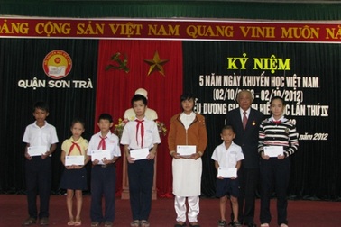 Đà Nẵng: Các quận hội tổ chức kỷ niệm Ngày Khuyến học Việt Nam 