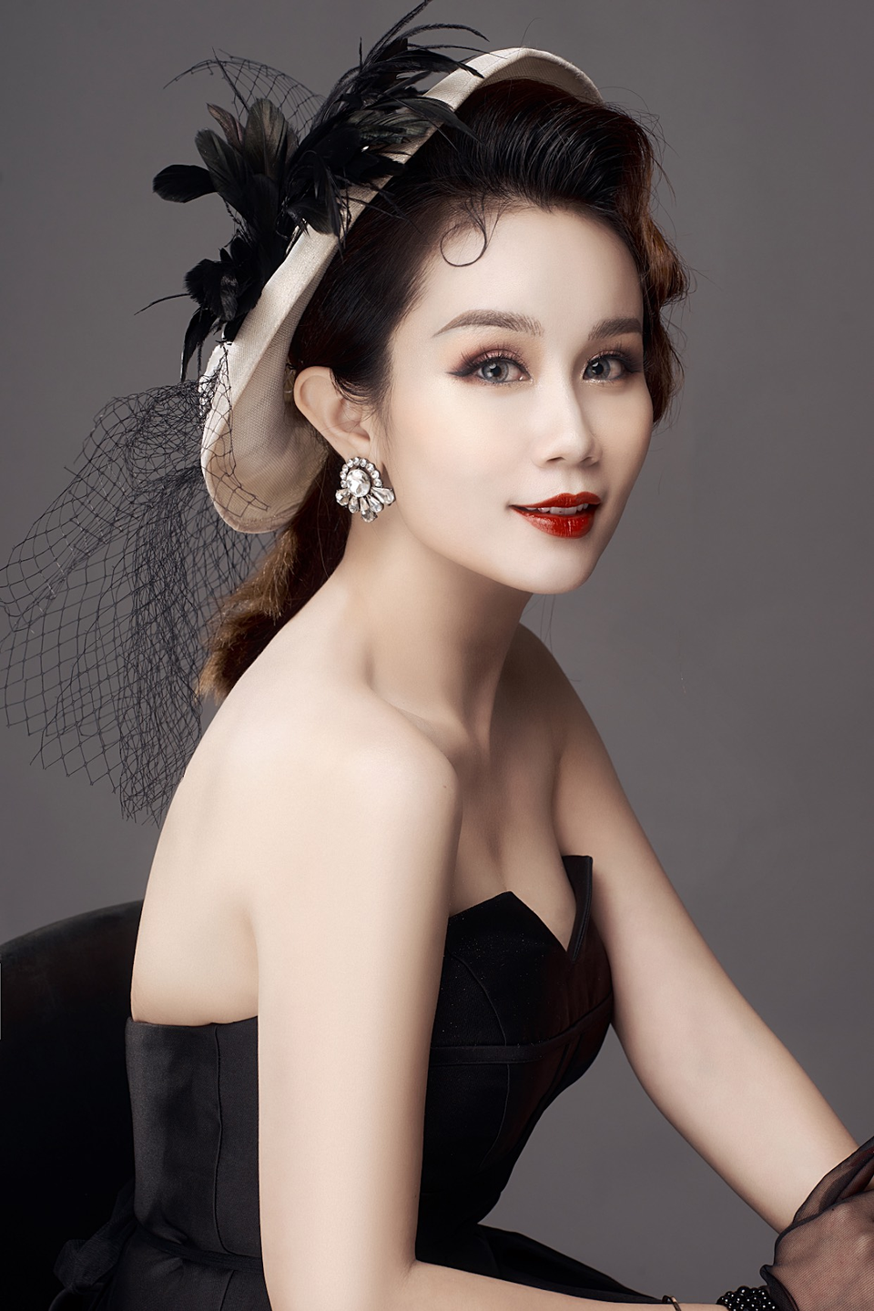 Master Nguyễn Trường Sơn cùng đội ngũ quán quân ngành phun xăm thẩm mỹ - 4 Master Nguyễn Trường Sơn cùng đội ngũ quán quân ngành phun xăm thẩm mỹ - 4