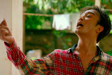 Khán giả đòi "đập tivi" vì Doãn Quốc Đam nói giọng khàn, đạo diễn nói gì?