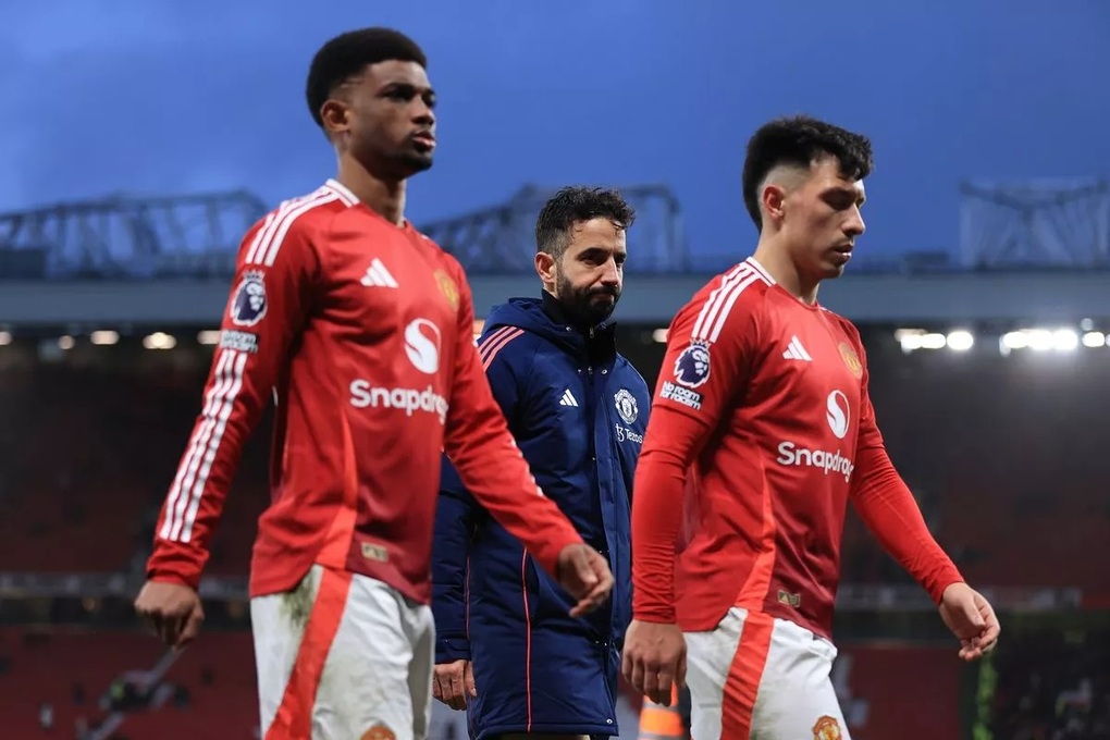 Man Utd quyết đấu Arsenal, HLV Amorim thừa nhận thực tế buồn - 1 Man Utd quyết đấu Arsenal, HLV Amorim thừa nhận thực tế buồn - 1