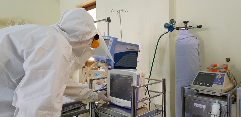 Thêm ca mới nhiễm, bệnh viện điều trị Covid -19 sắp hoạt động - 2 Thêm ca mới nhiễm, bệnh viện điều trị Covid -19 sắp hoạt động - 2