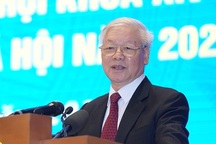 Tổng Bí thư: Tới đây còn tiếp tục xử lý tham nhũng, các đồng chí cứ chờ xem!