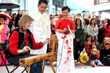 Người Việt ở “xứ sở sương mù”