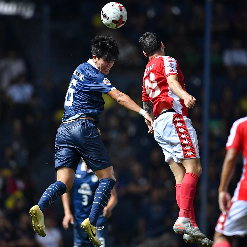 Công Phượng và đồng đội bất lực trong ngày CLB TPHCM thua Buriram United - 9 Công Phượng và đồng đội bất lực trong ngày CLB TPHCM thua Buriram United - 9