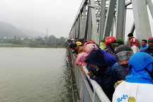 Xác minh thông tin người phụ nữ báo bị lừa đảo rồi nhảy cầu tự tử