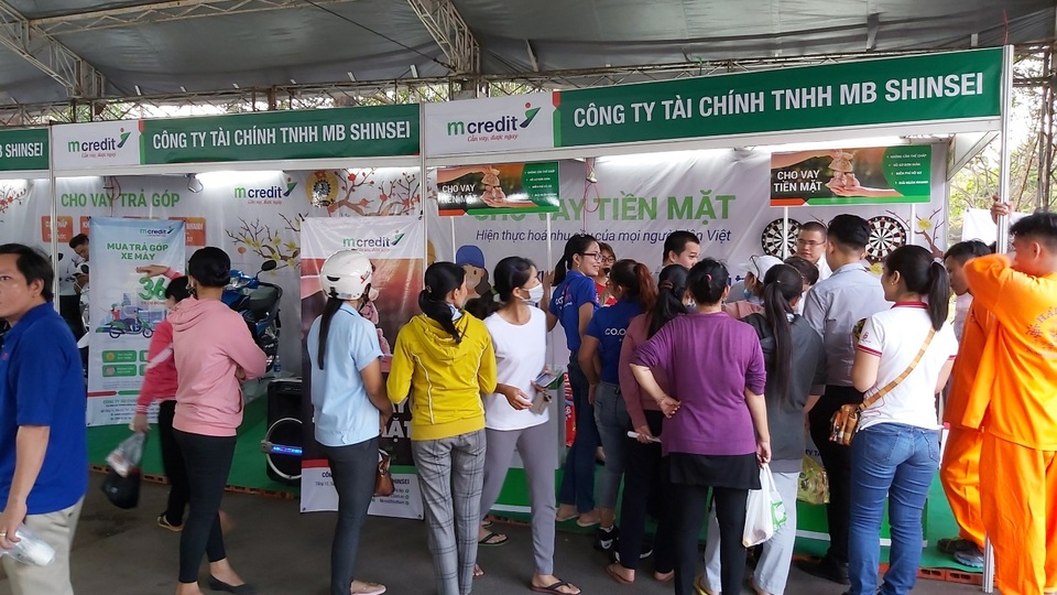 Mcredit chung tay cho “Tết sum vầy” của công nhân - 4 Mcredit chung tay cho “Tết sum vầy” của công nhân - 4