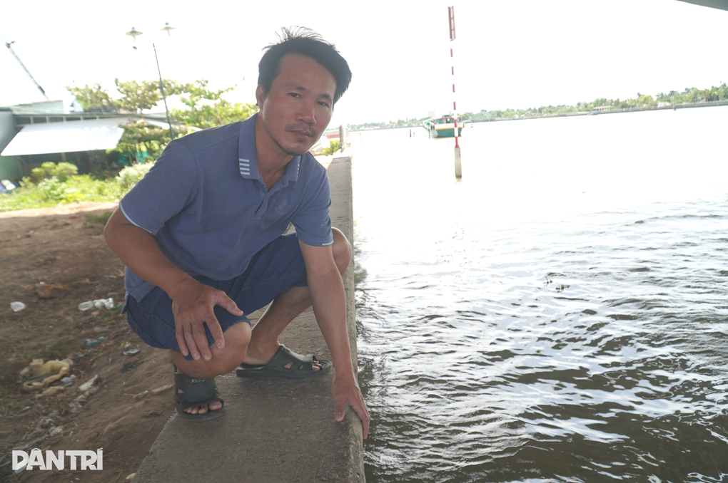 Vụ 2 anh em ruột đuối nước: Tôi đã cố mò nhưng không cứu được các cháu - 3 Vụ 2 anh em ruột đuối nước: Tôi đã cố mò nhưng không cứu được các cháu - 3