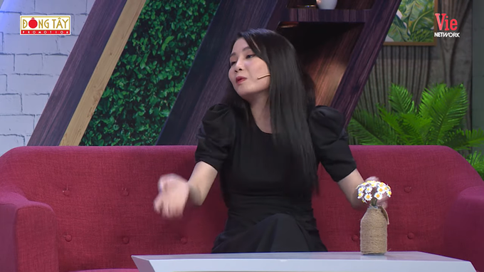 Đức Thịnh bức xúc khi nghe nữ Youtuber kể chuyện đánh chồng đến phát khóc - Ảnh 3. Đức Thịnh bức xúc khi nghe nữ Youtuber kể chuyện đánh chồng đến phát khóc - Ảnh 3.