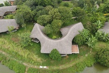 Loạt nhà mái lá ấn tượng của Việt Nam, báo Tây cũng khen nức nở