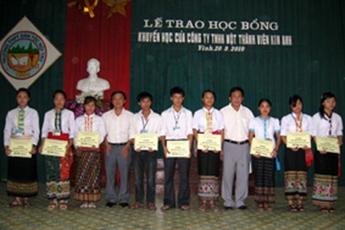 Hội Khuyến học Nghệ An nhận tài trợ 38 triệu đồng