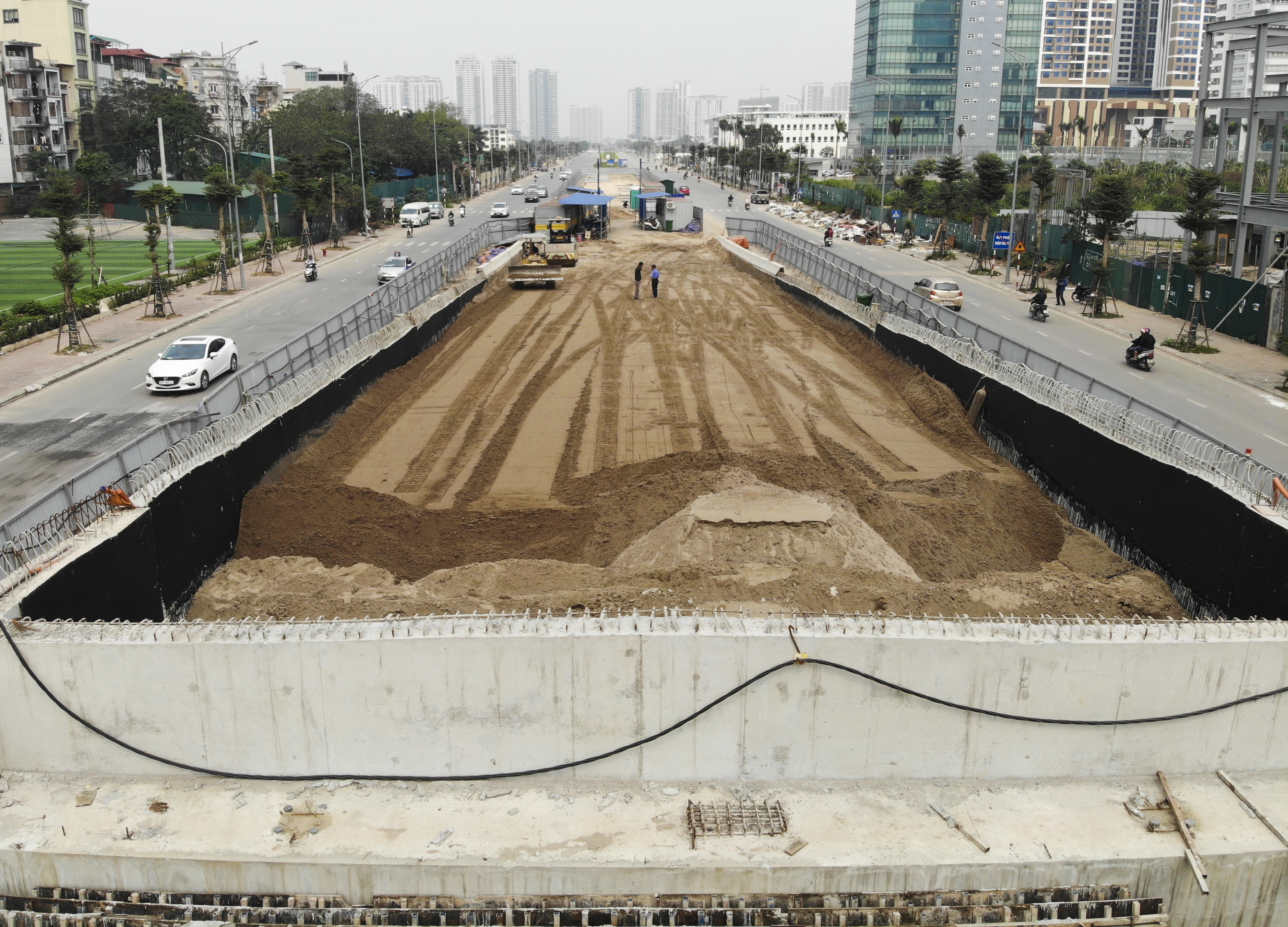 Diện mạo cầu cạn hơn 500 tỷ đồng giúp hóa giải nút thắt Nguyễn Văn Huyên - 8 Diện mạo cầu cạn hơn 500 tỷ đồng giúp hóa giải nút thắt Nguyễn Văn Huyên - 8