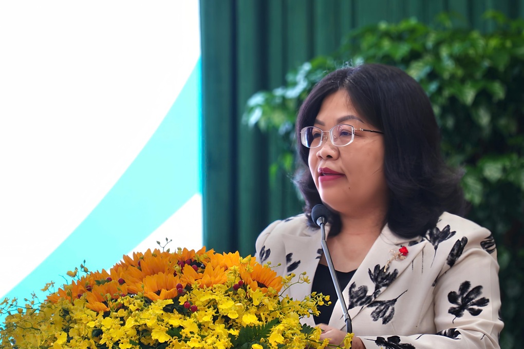 TPHCM tìm giải pháp gỡ vướng cho mô hình chính quyền địa phương 2 cấp - 1 TPHCM tìm giải pháp gỡ vướng cho mô hình chính quyền địa phương 2 cấp - 1