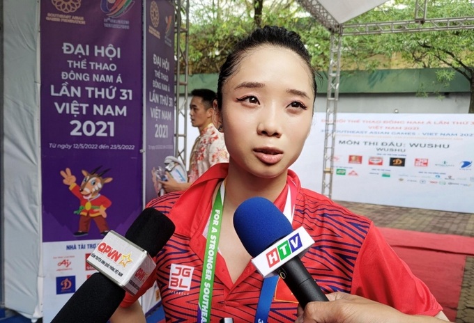 “Hotgirl” Wushu Dương Thuý Vi tự tặng quà sinh nhật bằng HCV SEA Games