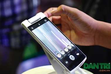 Cận cảnh điện thoại Oppo N3 vừa ra mắt 