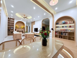 Vợ chồng ở Hà Nội bỏ phố về làng xây nhà vườn 3 tỷ đồng đẹp như resort - 2