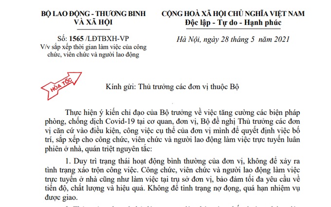 Bộ LĐ-TBXH yêu cầu các đơn vị trực thuộc sắp xếp thời gian làm việc của công chức, viên chức và người lao động nhằm tăng cường phòng, chống dịch Covid-19