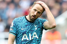 Man Utd từ bỏ thương vụ chiêu mộ Harry Kane
