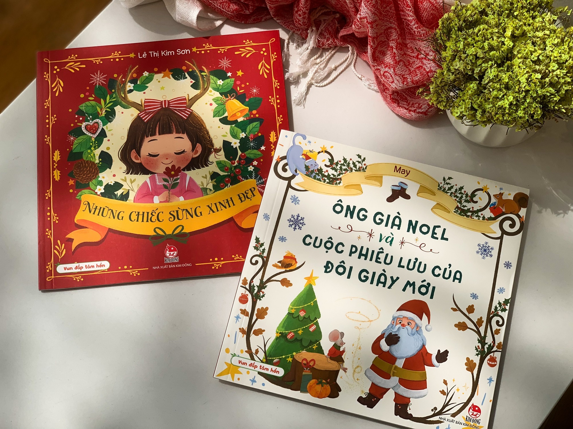 Dobré vánoční knihy: Santa Claus a dobrodružství nových bot - 2 Sách hay mùa Giáng sinh: Ông già Noel và cuộc phiêu lưu của đôi giày mới - 2