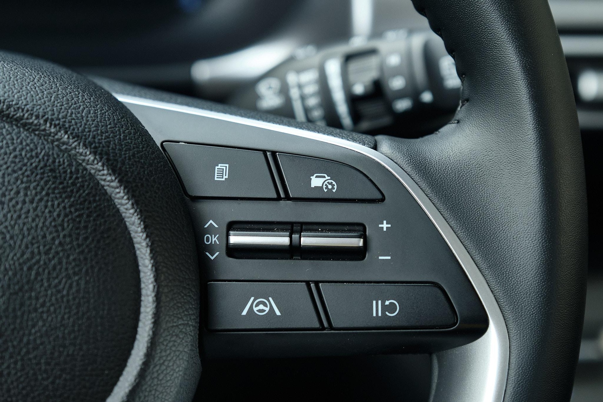 Đánh giá Hyundai Stargazer 2023: lựa chọn xe gia đình đáng cân nhắc - 15 Đánh giá Hyundai Stargazer 2023: lựa chọn xe gia đình đáng cân nhắc - 15