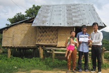 “Có phải vợ chồng em đang mơ?”