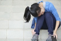 Vì sao trò chuyện sẽ chữa được trầm cảm?