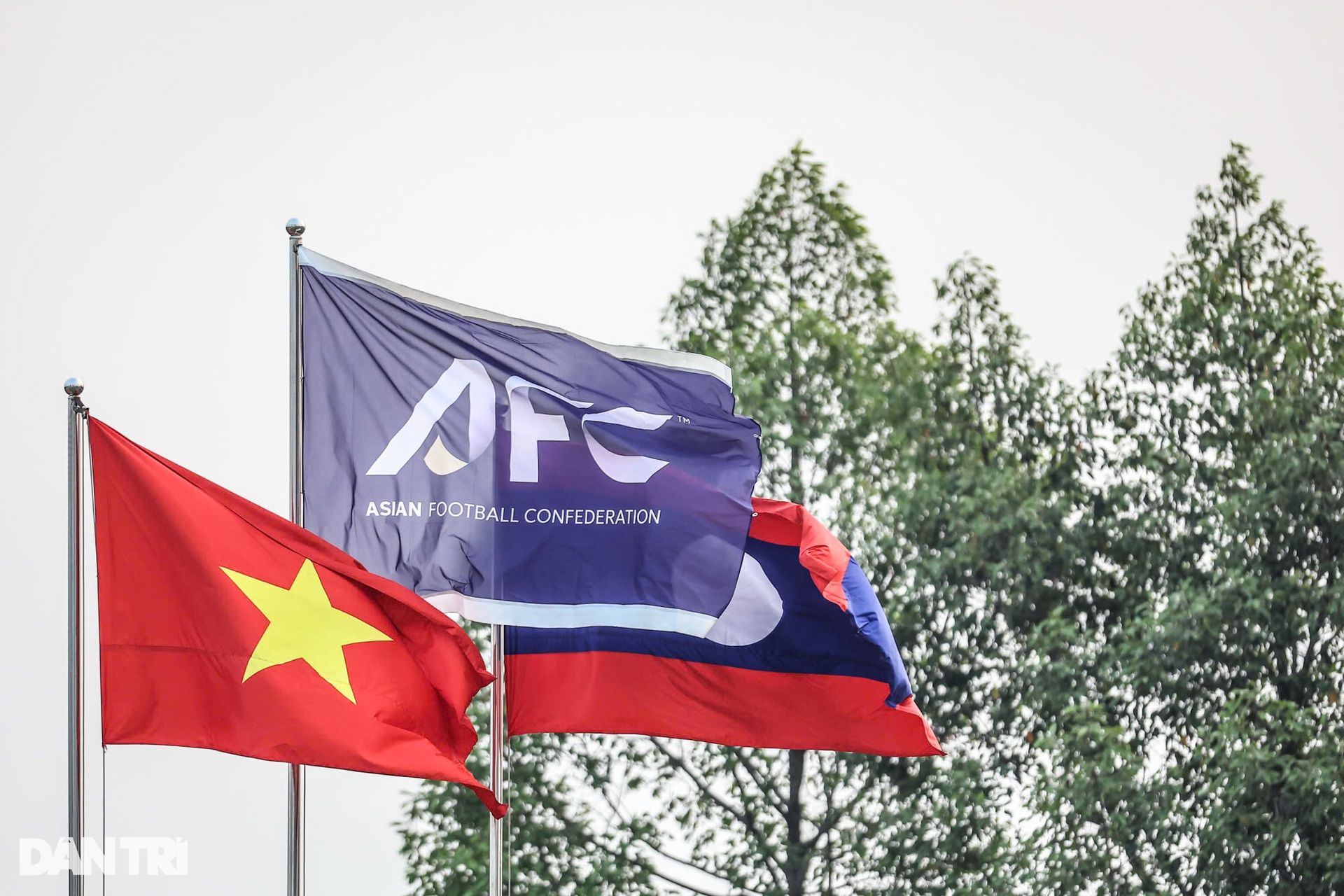 Cầu thủ Lào gốc Việt quyết tâm ghi bàn vào lưới tuyển Việt Nam - 11 Cầu thủ Lào gốc Việt quyết tâm ghi bàn vào lưới tuyển Việt Nam - 11
