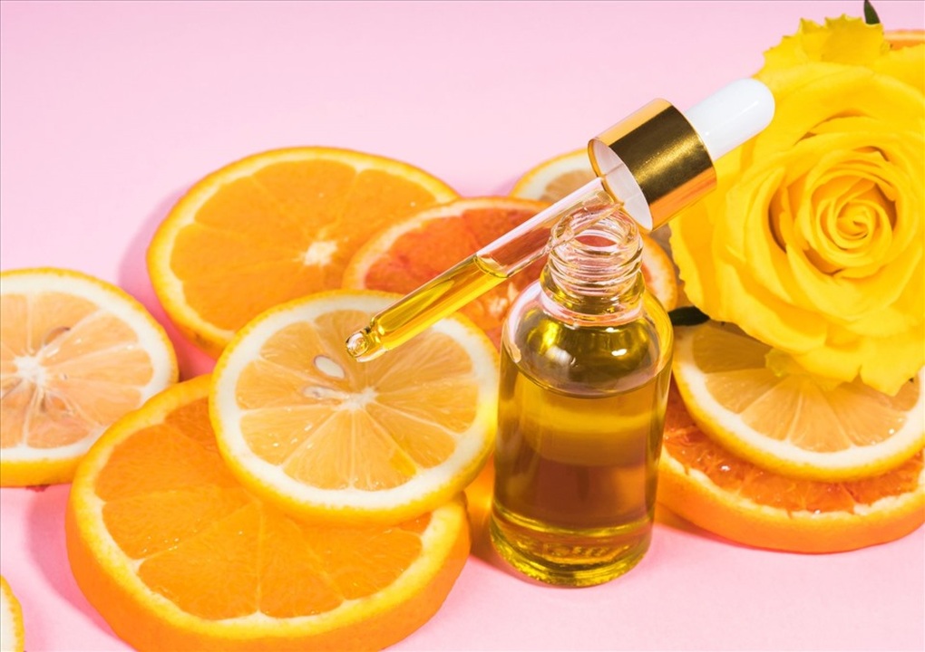 Dẫn xuất Vitamin C thế hệ mới giúp da sáng hồng, trẻ trung mà không gây kích ứng - 2 Dẫn xuất Vitamin C thế hệ mới giúp da sáng hồng, trẻ trung mà không gây kích ứng - 2